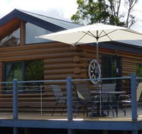 Windermere Cabins - Mackay Tourism