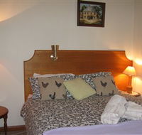 Lyrebird Cottage - Mackay Tourism