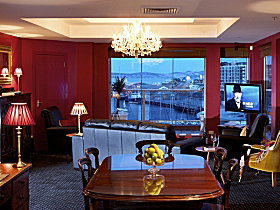 Sullivans Cove Apartments - Brooke St Penthouses - Mackay Tourism 0