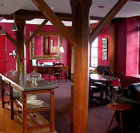 Sullivans Cove Apartments - Admiral's Suite - Mackay Tourism