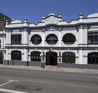 Batman Fawkner Inn - Mackay Tourism