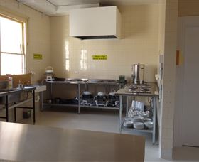 Backpackers Imperial Hotel - Mackay Tourism 3