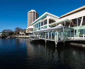 Wrest Point - Mackay Tourism 0