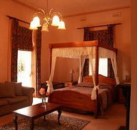 Gattonside Heritage Accommodation - Mackay Tourism