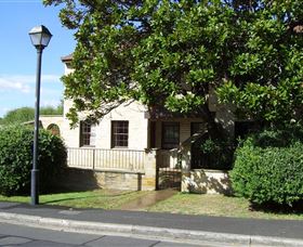 Battery Point Holiday Apartments - Mackay Tourism 0