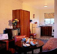 Aberdeen Court - Mackay Tourism