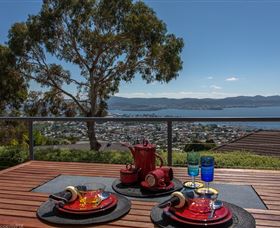 Carol's B&B - Mackay Tourism 0
