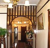 AAA-Ye Olde Post Office Cottage-Smithton - Mackay Tourism
