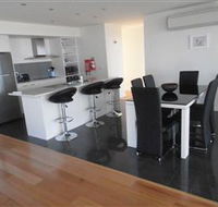 Tuckers Rocks Cottage - Mackay Tourism