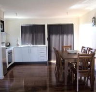 Glenaire Apartments - Mackay Tourism