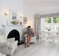 White Dove Cottage Bed and Breakfast - Mackay Tourism