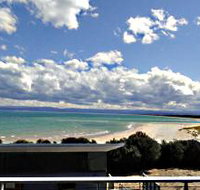 Freycinet Beach Apartments - Mackay Tourism