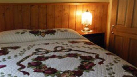Airleigh-Rose Cottage - Mackay Tourism 1