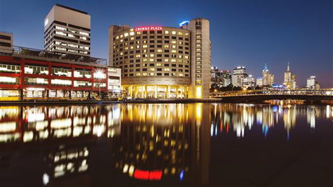 Crowne Plaza Melbourne - Mackay Tourism 0
