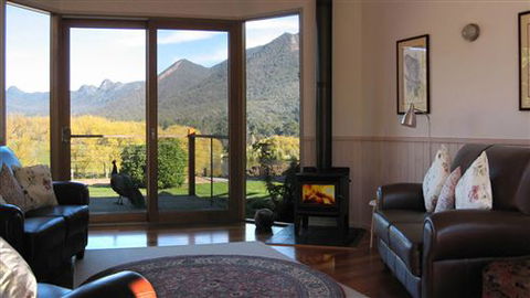 Cathedral Valley Farm - Mackay Tourism 0