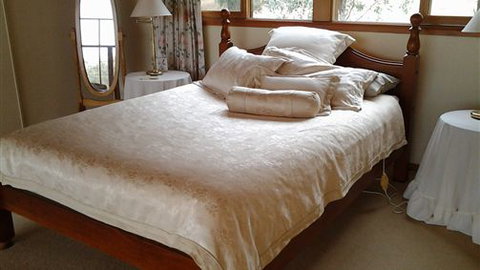 Rotherlea Lodge - Mackay Tourism 2