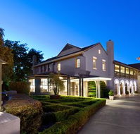 Peppers Mineral Springs Hotel - Mackay Tourism