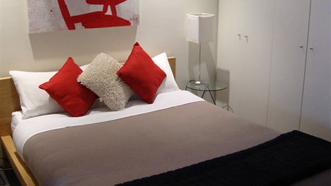 About Melbourne Apartments - Mackay Tourism 0