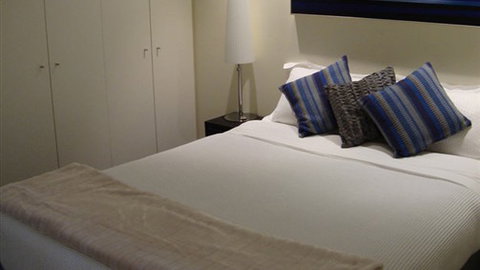 About Melbourne Apartments - Mackay Tourism 3