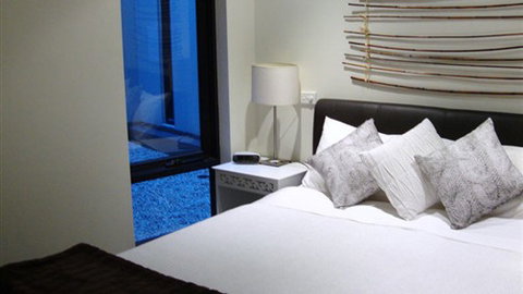 About Melbourne Apartments - Mackay Tourism 5