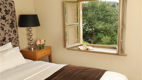 Villa Parma At Peppers Mineral Springs Hotel - Mackay Tourism 1