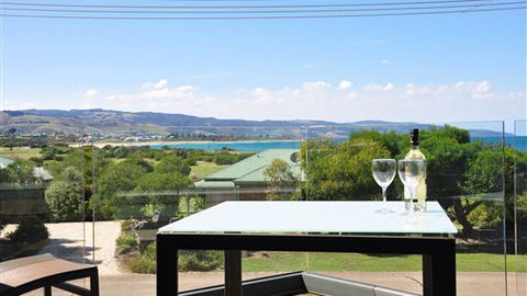 Apollo Bay Cottages - Mackay Tourism 3