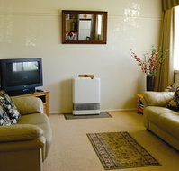 Peel Cottage - Mackay Tourism