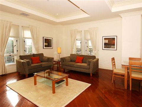 MacArthur Chambers Heritage Apartments - Mackay Tourism 0