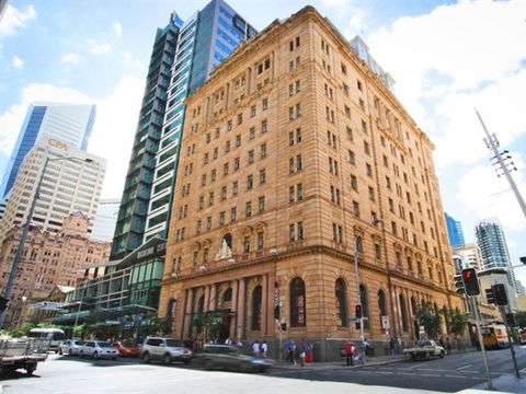MacArthur Chambers Heritage Apartments - Mackay Tourism 3