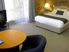 Cleveland Motor Inn - Mackay Tourism 1