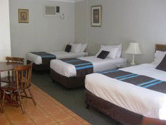 Cleveland Motor Inn - Mackay Tourism 2