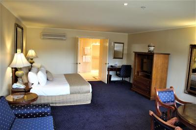 Canterbury International Hotel - Mackay Tourism 9