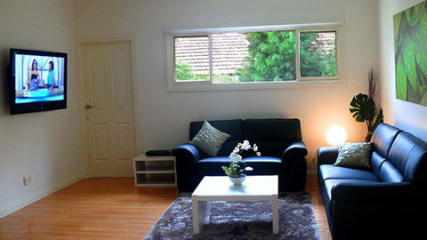 Deanswood Self Contained Accommodation - Mackay Tourism 1