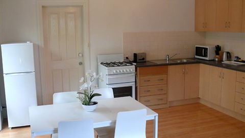 Deanswood Self Contained Accommodation - Mackay Tourism 3