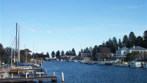 Port Fairy YHA - Mackay Tourism 1