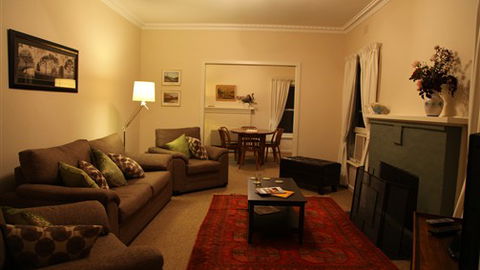 Riga Country Retreat - Mackay Tourism 1