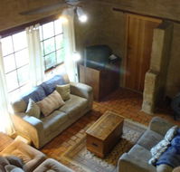 Wartook Rise Mudbrick Cabins - Mackay Tourism