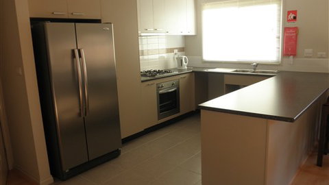 Frankston Accessible Holiday House - Mackay Tourism 1