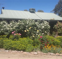 Vals Retreat - Mackay Tourism