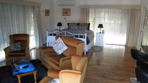 Waldara Cottage - Mackay Tourism 2