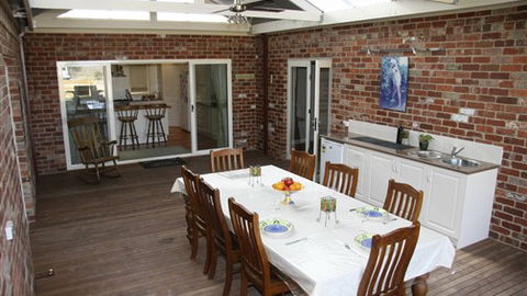 Cabarita Lodge - Mackay Tourism 1