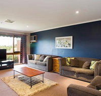 Raydon Court - Mackay Tourism