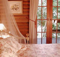 Aldgate Lodge Bed  Breakfast - Mackay Tourism