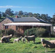 Amanda Stichbury Cottage - Mackay Tourism