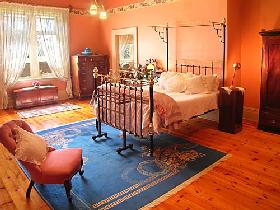 Buxton Manor - George Lowe Esquire Apartment - Mackay Tourism 3