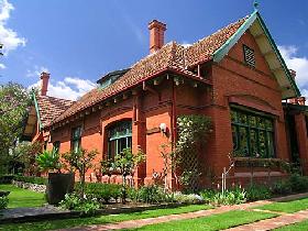 Buxton Manor - Musica Viva Apartment - Mackay Tourism 2