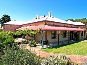 Karinga Park Homestead - Mackay Tourism 0
