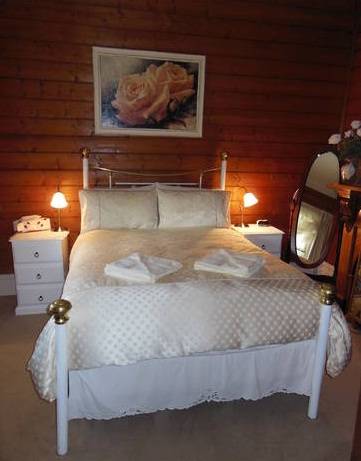 Airleigh Rose Cottage - Mackay Tourism 2