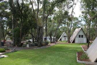 A-Line Holiday Village - Mackay Tourism 1