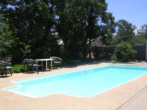A-Line Motel - Mackay Tourism 3